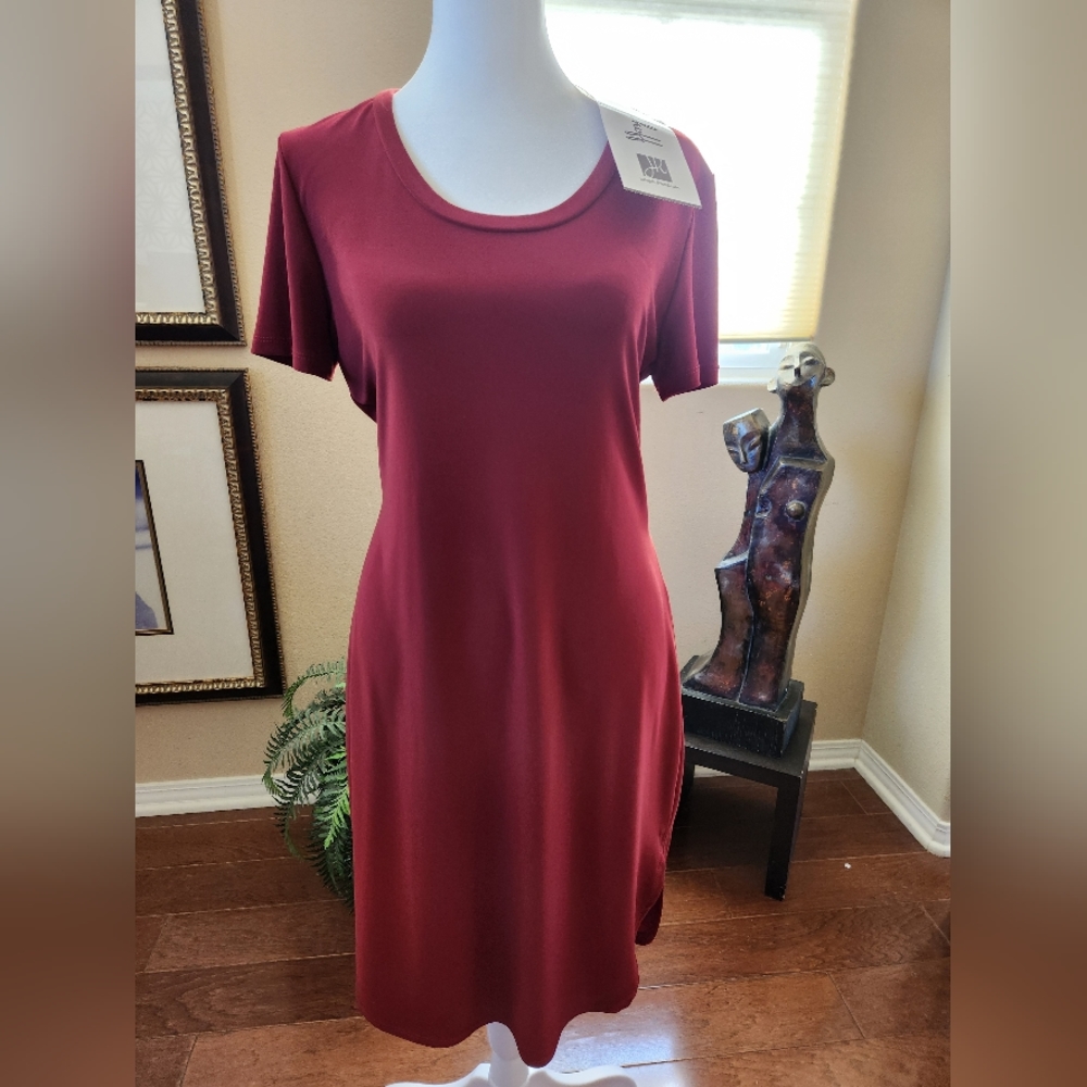 Joseph Ribkoff Imperial Red Scoop Neck Short Sleeve Tunic 193073, NWT